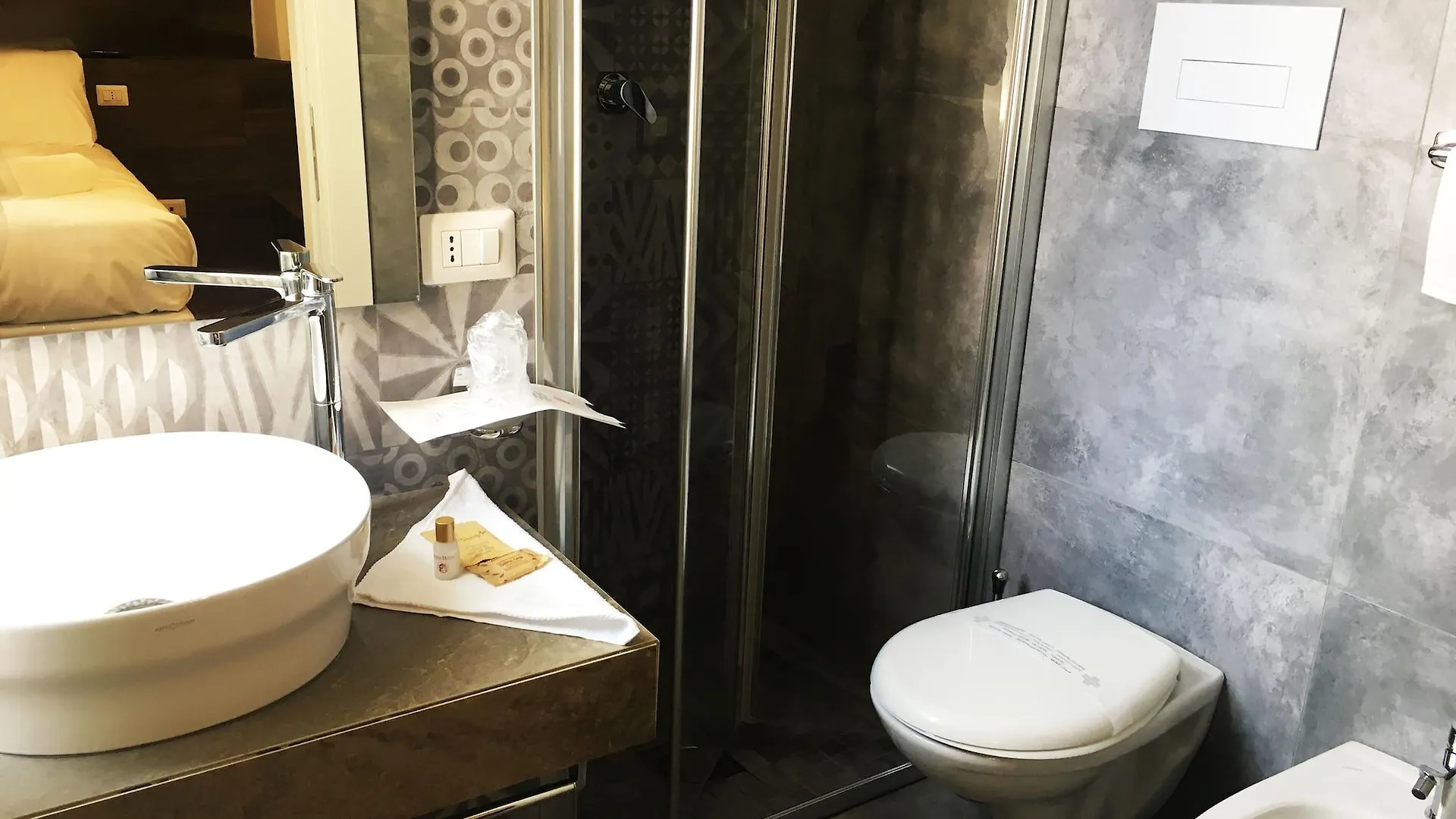 Hotel Aurum Firenze 4*, Florencia